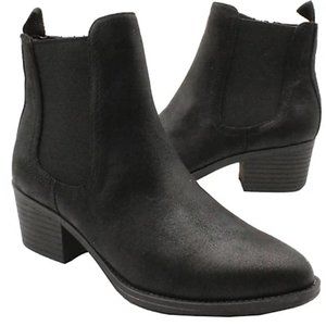 NWOT Volatile Rustic Chelsea Bootie- Carriage Western Style